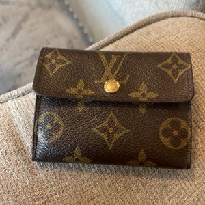 COPY - Louis Vuitton Card Wallet 🤎🤎🤎